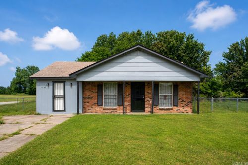 1237 Short St, Blytheville, AR, 72315-5443 | Card Image