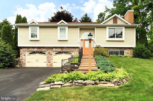 1251 Shamrock Avenue, STATE COLLEGE, PA, 16801 | Card Image