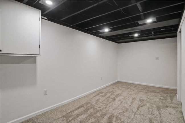 320 Donnell Rd, House other with 4 bedrooms, 2 bathrooms and 2 parking in Lower Burrell PA | Image 28