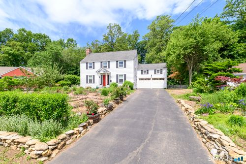 162 Killian Ave, Trumbull, CT, 06611-4148 | Card Image