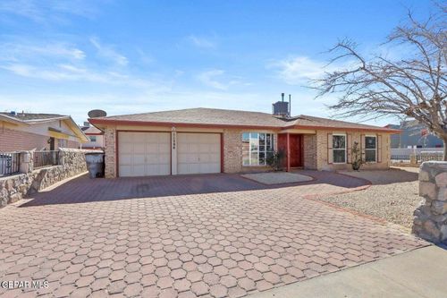 11200 Warcloud Ave, El Paso, TX, 79936-2308 | Card Image