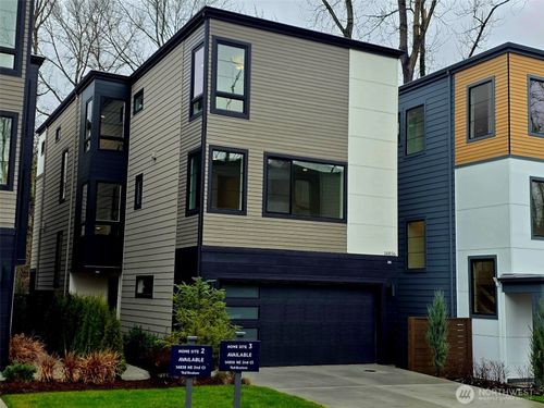 14856 Ne 2nd Court, Bellevue, WA, 98007 | Card Image