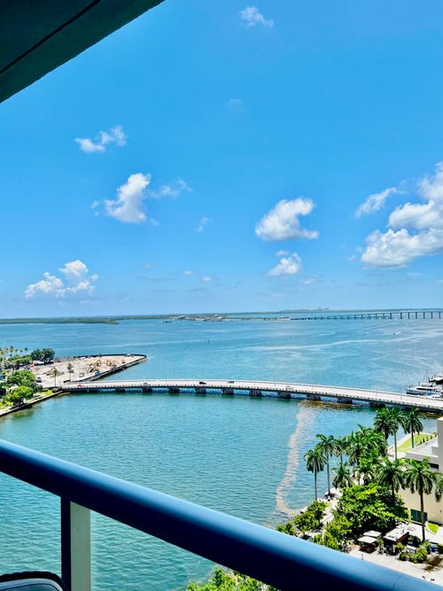 1605-495 Brickell Ave, Miami, FL, 33131-2769 | Card Image