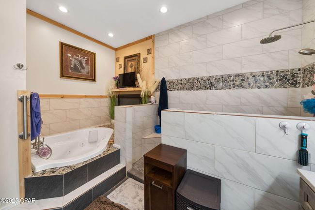 2612 Nw County Road 274, House other with 4 bedrooms, 4 bathrooms and null parking in Fountain FL | Image 38