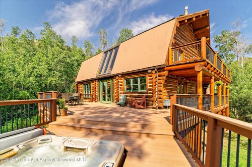 48 Sun King Dr, Glenwood Springs, CO, 81601-9520 | Card Image
