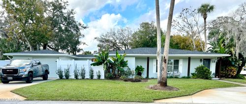 18 E Magnolia Ave, Port Orange, FL, 32127-6404 | Card Image