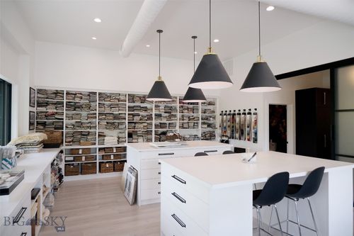 401 E Peach St, Bozeman, MT, 59715-3029 | Card Image
