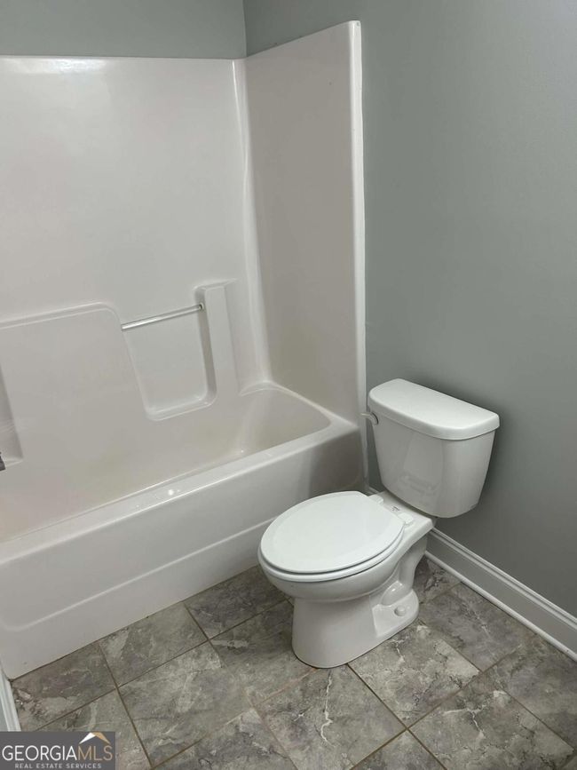 1470 Binghampton Cir, House other with 3 bedrooms, 3 bathrooms and 2 parking in Bogart GA | Image 17