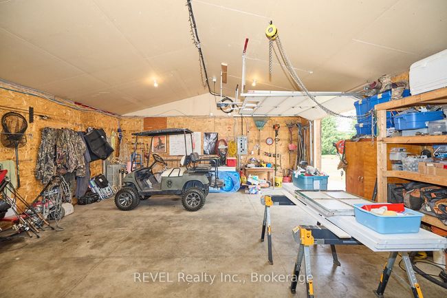 9695 Grassy Brook Rd, House other with 4 bedrooms, 3 bathrooms and 15 parking in Port Robinson ON | Image 46
