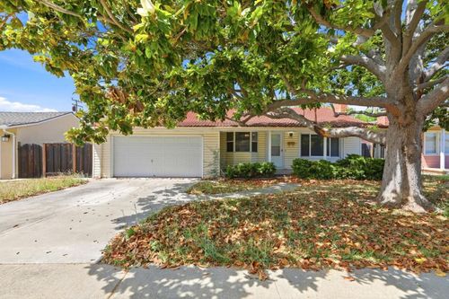 3355 Forest Avenue, Santa Clara, CA, 95050 | Card Image
