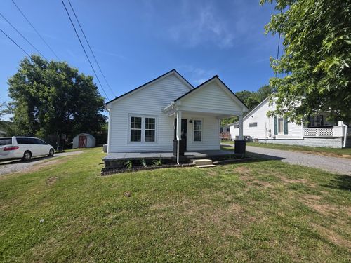317 Hayes St, Woodbury, TN, 37190-1352 | Card Image