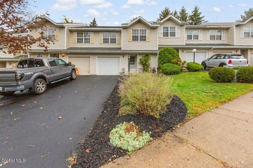 21 Peterson Ct, Troy, NY, 12180-5736 | Card Image