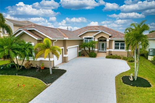 8516 Southwind Bay Cir, FORT MYERS, FL, 33908-6029 | Card Image