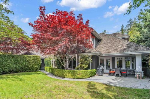 4683 Decourcy Court, House other with 4 bedrooms, 2 bathrooms and 4 parking in West Vancouver BC | Card Image