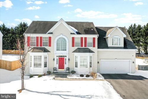 93 Kimberwicke Dr S, CHARLES TOWN, WV, 25414-3319 | Card Image