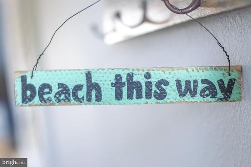 301-100 Henlopen Sta, REHOBOTH BEACH, DE, 19971-3129 | Card Image