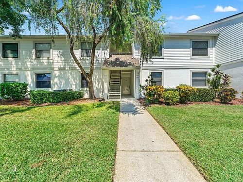 109 Meadow Ln, OLDSMAR, FL, 34677-6203 | Card Image