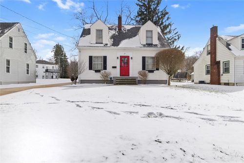 25 Capitol Ct, Farrell, PA, 16121-1714 | Card Image