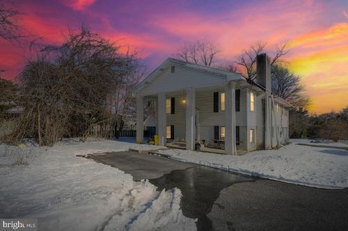 641 W Sproul Rd, SPRINGFIELD, PA, 19064-2121 | Card Image