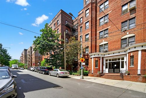 apt-313-96 65th Rd, Rego Park, NY, 11374-4105 | Card Image