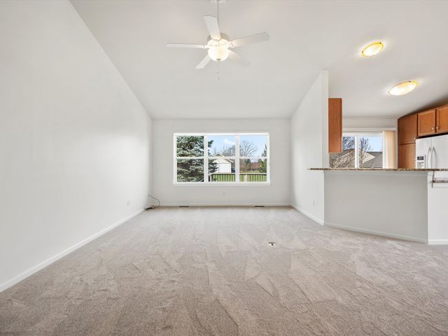 1051 Paddock Ln, Condo with 2 bedrooms, 2 bathrooms and null parking in South Lyon MI | Image 8