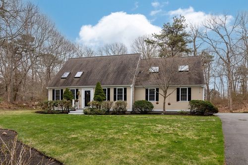 53 Desert Sands Ln, Yarmouth Port, MA, 02675-1682 | Card Image