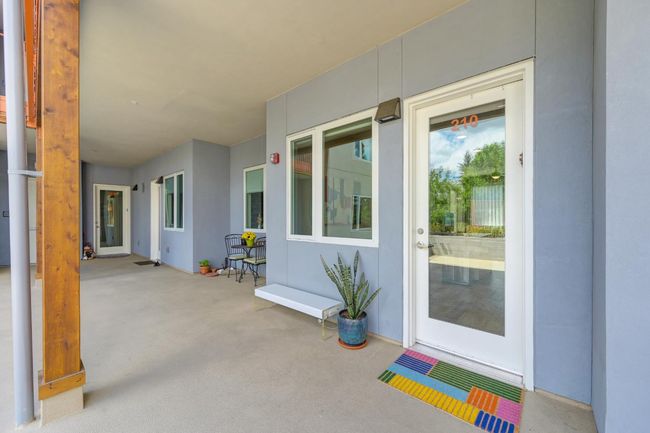 UNIT-210 - 330 G St, Condo with 2 bedrooms, 2 bathrooms and null parking in West Sacramento CA | Image 5