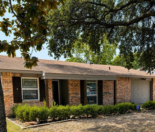 1502 Deepwood Dr, Garland, TX, 75040-5384 | Card Image