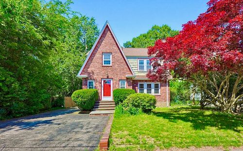 33 Princess Rd, Newton, MA, 02465-1636 | Card Image