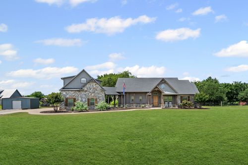 260 Peggy Ln, Gunter, TX, 75058-3103 | Card Image