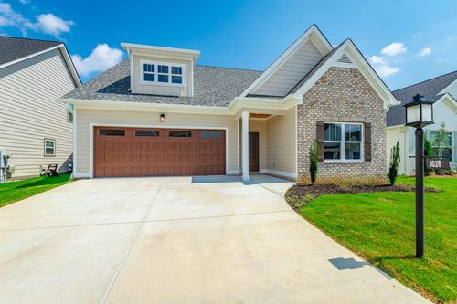 1036 Silverpine Dr, Chattanooga, TN, 37421-5183 | Card Image