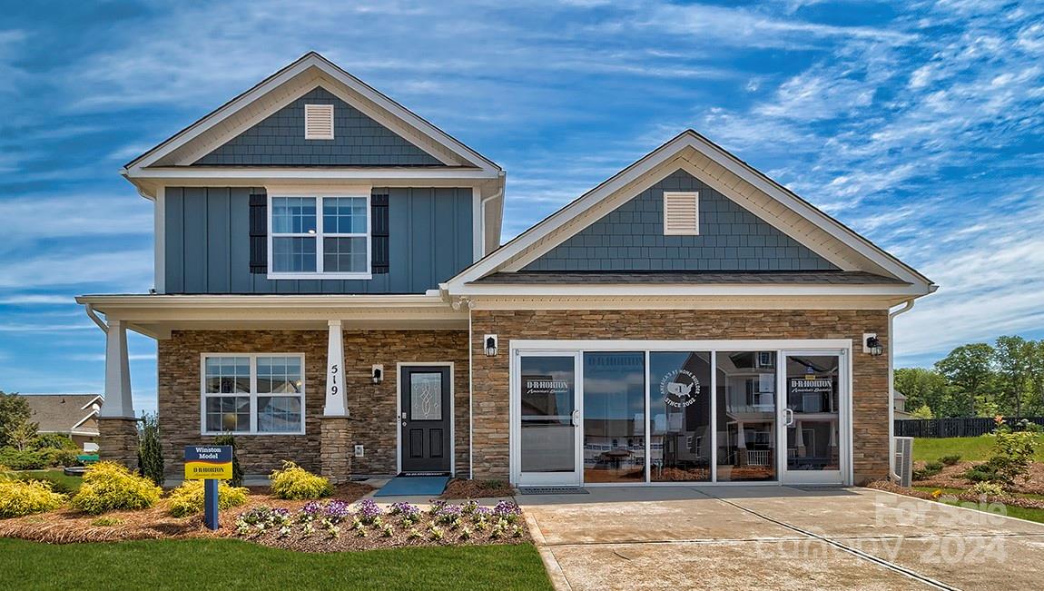 Caitlin Heights Ct, Fletcher, NC 28732
