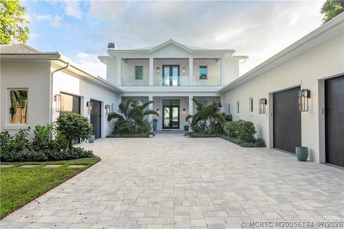 2660 South Shore Rd, Stuart, FL, 34994-9161 | Card Image