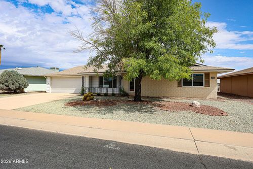 9834 W Emberwood Dr, Sun City, AZ, 85351-3242 | Card Image