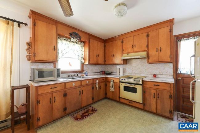 6928 Blackwells Hollow Rd, House other with 2 bedrooms, 1 bathrooms and null parking in CROZET VA | Image 9
