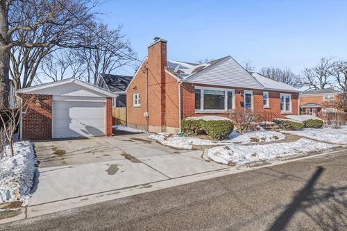 137 Highwood Ave, Highwood, IL, 60040-1530 | Card Image