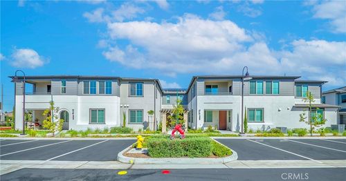 21-6007 Clementine Ln, Cypress, CA, 90630-4576 | Card Image