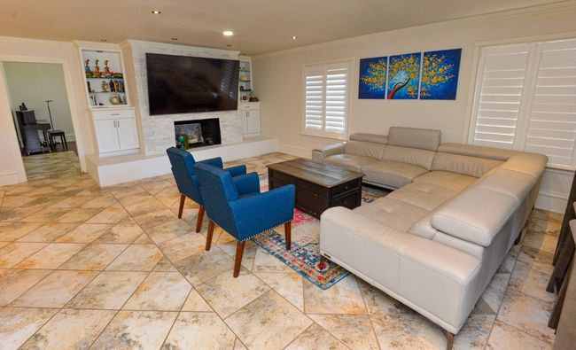 10710 D K Ranch Rd, House other with 4 bedrooms, 3 bathrooms and 8 parking in Austin TX | Image 10
