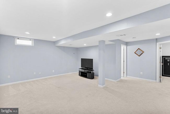 20755 Citation Dr, House other with 3 bedrooms, 4 bathrooms and null parking in ASHBURN VA | Image 36