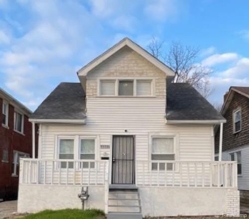 15996 Chalfonte St, Detroit, MI, 48227-4102 | Card Image