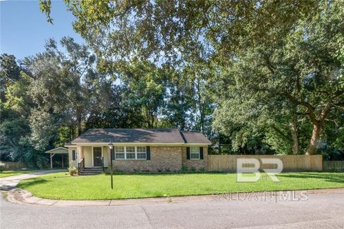 2105 Upham Pl, Mobile, AL, 36607-3355 | Card Image