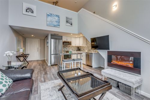 apt-208-5111 Manett St, Dallas, TX, 75206-6671 | Card Image