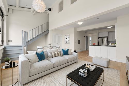 apt-234-300 Communipaw Ave, Jersey City, NJ, 07304-4082 | Card Image