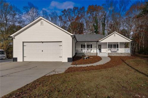6045 Mockingbird Rd, Cumming, GA, 30028-4730 | Card Image