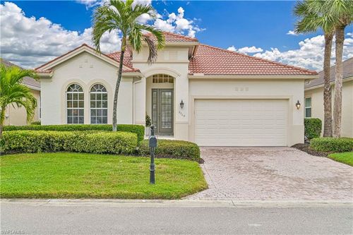 8968 Crown Bridge Way, FORT MYERS, FL, 33908-5623 | Card Image