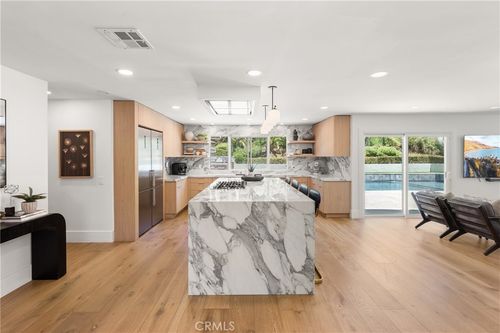1925 Brentwood Dr, Fullerton, CA, 92831 | Card Image