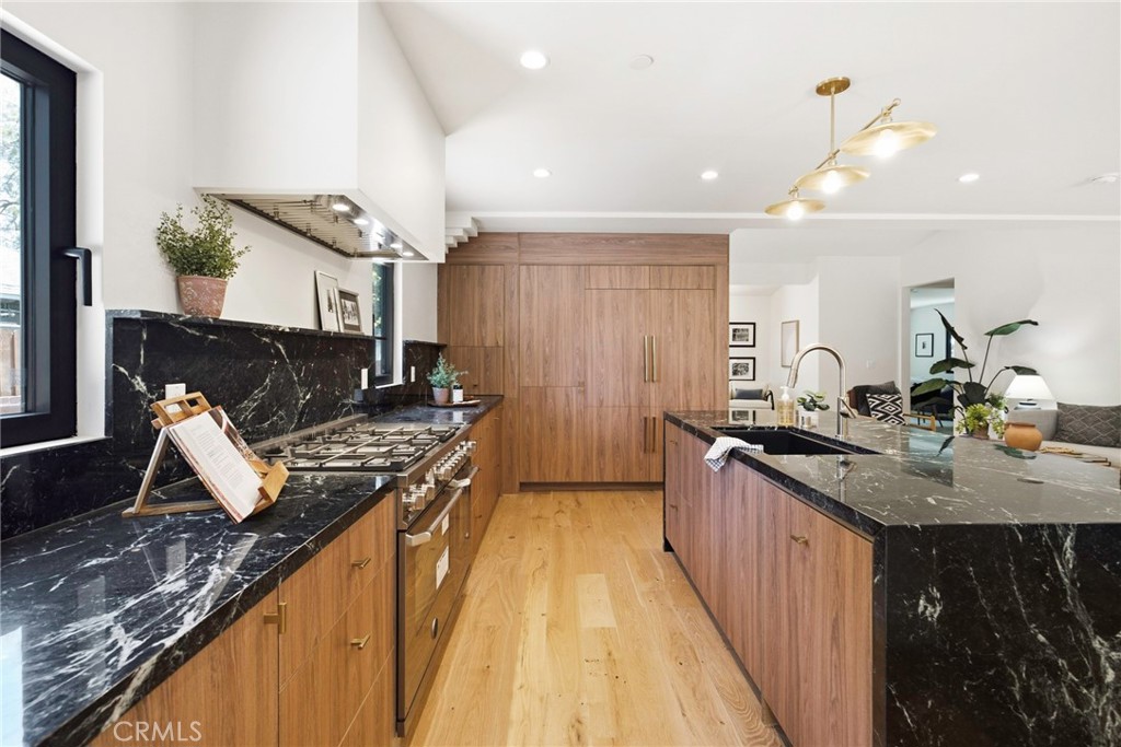 Residential in Valley Village 2