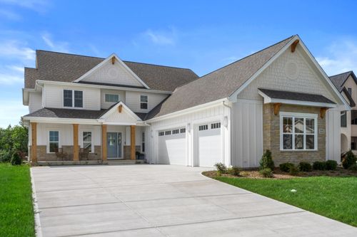 W184N5129 Sunrise Ln, MENOMONEE FALLS, WI, 53051-1758 | Card Image