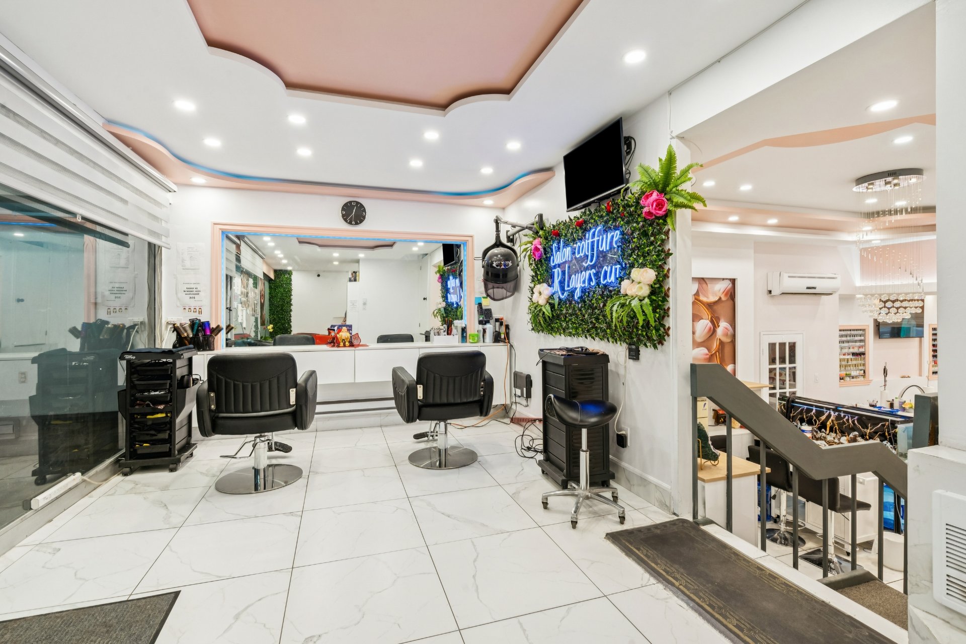 Commercial Sale in Montréal (Le Plateau-Mont-Royal) 4
