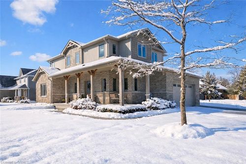 8 Griffith Crt, Listowel, ON, N4W0G1 | Card Image